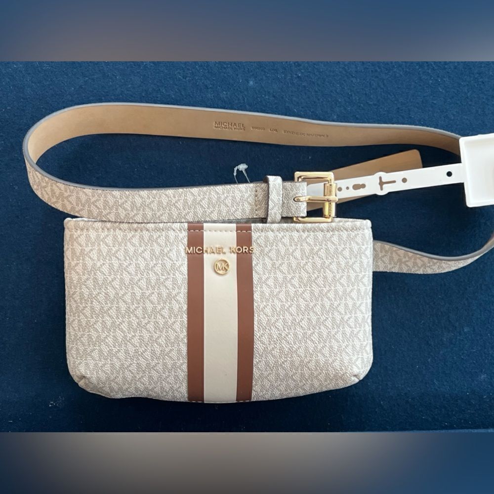 **"Michael Kors Jet Set Logo Stripe Waist Bag – Classic Beige/Brown"** - Picture 5 of 10